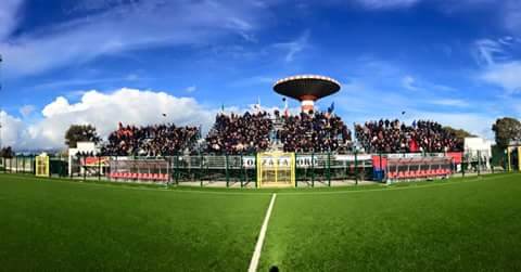 CALCIO GHILARZA: GENITORI, MOGLI, FIDANZATE, PARENTI ED AMICI DEI GIOCATORI GIALLOROSSI CHE HANNO SOFFERTO SINO AL FISCHIO FINALE CALCIO GHILARZA: GENITORI, MOGLI, FIDANZATE, PARENTI ED AMICI DEI GIOCATORI GIALLOROSSI CHE HANNO SOFFERTO SINO AL FISCHIO FINALE