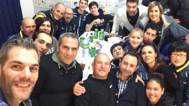 SELFIE NEL TERZO TEMPO DEL TENNISTAVOLO NORBELLO CON GLI AMICI DI TORINO E BRESCIA