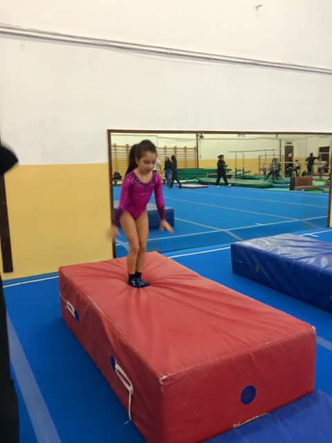 GINNASTICA ARTISTICA: I PICCOLISSIMI DELLA DRAGONFLY OGGI A IGLESIAS PER IL TROFEO RAGAZZI