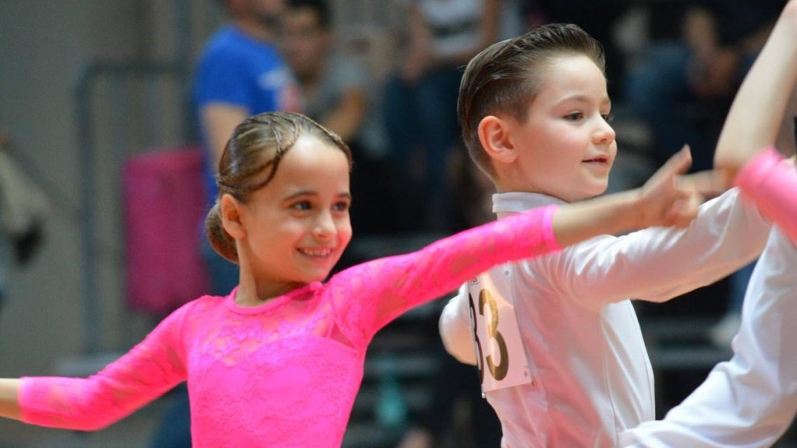 DANZA SPORTIVA: LA CUBAN STAR DI ABBASANTA FA IL PIENO DI SUCCESSI A OLBIA IN UN PRESTIGIOSO TORNEO INTERNAZIONALE CON 32 NAZIONI DANZA SPORTIVA: LA CUBAN STAR DI ABBASANTA FA IL PIENO DI SUCCESSI A OLBIA IN UN PRESTIGIOSO TORNEO INTERNAZIONALE CON 32 NAZIONI