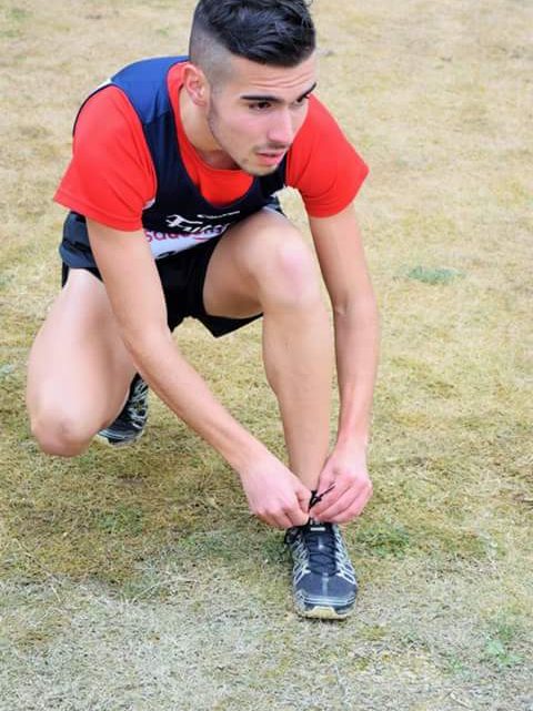 ATLETICA: ANCORA UN OTTIMO 7^ POSTO PER GABRIELE MOTZO NELLA FINALE DEI 5000M AI CAMPIONATI NAZIONALI UNIVERSITARI ATLETICA: ANCORA UN OTTIMO 7^ POSTO PER GABRIELE MOTZO NELLA FINALE DEI 5000M AI CAMPIONATI NAZIONALI UNIVERSITARI