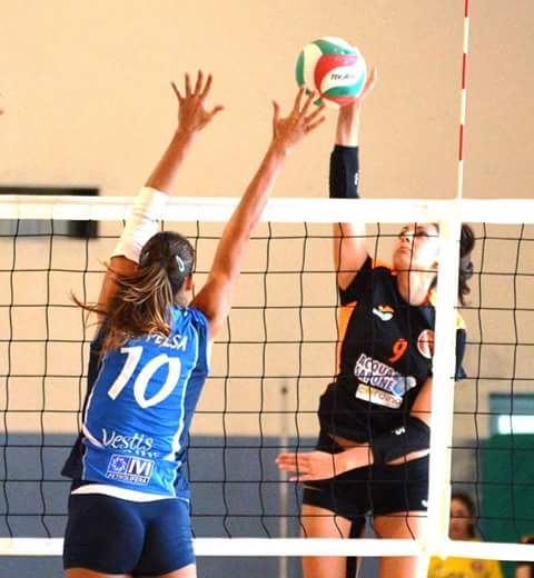 Pallavolo Serie B2 Femminile. Non basta una superlativa Valentina Soppelsa per evitare la sconfitta Pallavolo Serie B2 Femminile. Non basta una superlativa Valentina Soppelsa per evitare la sconfitta