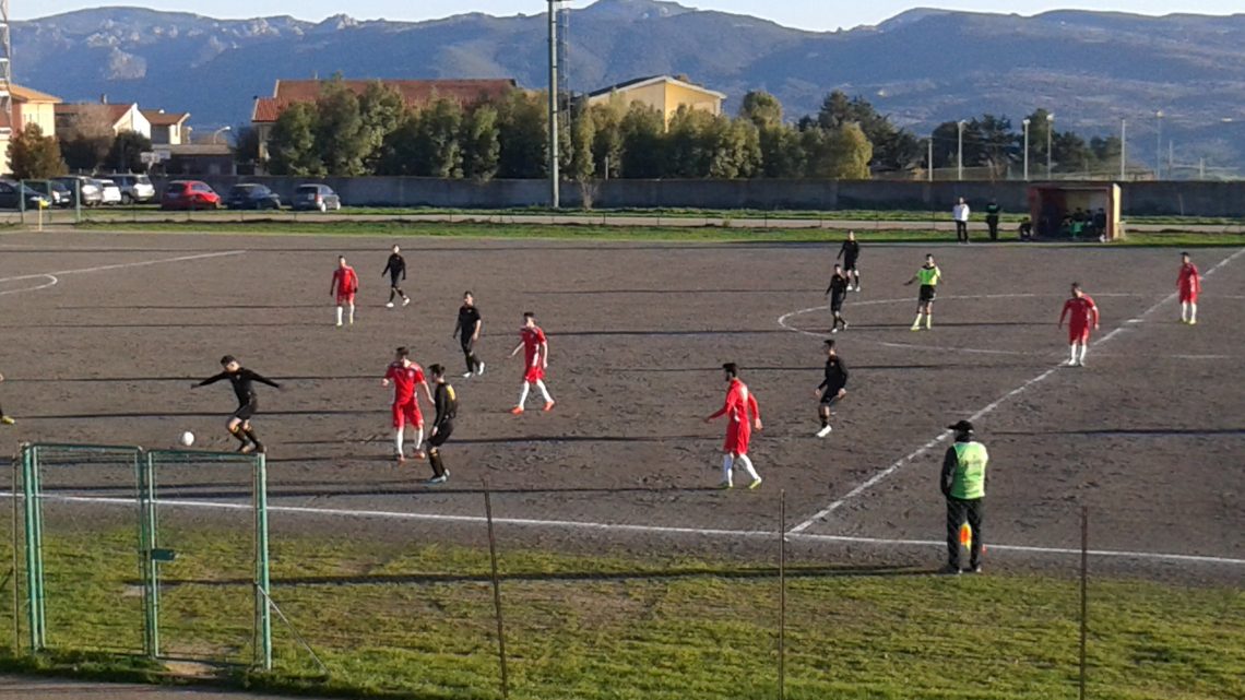 Calcio 1a Categoria Girone C. Il Sedilo conquista 3 punti che valgono oro con il Ruinas, ma finisce in 7!