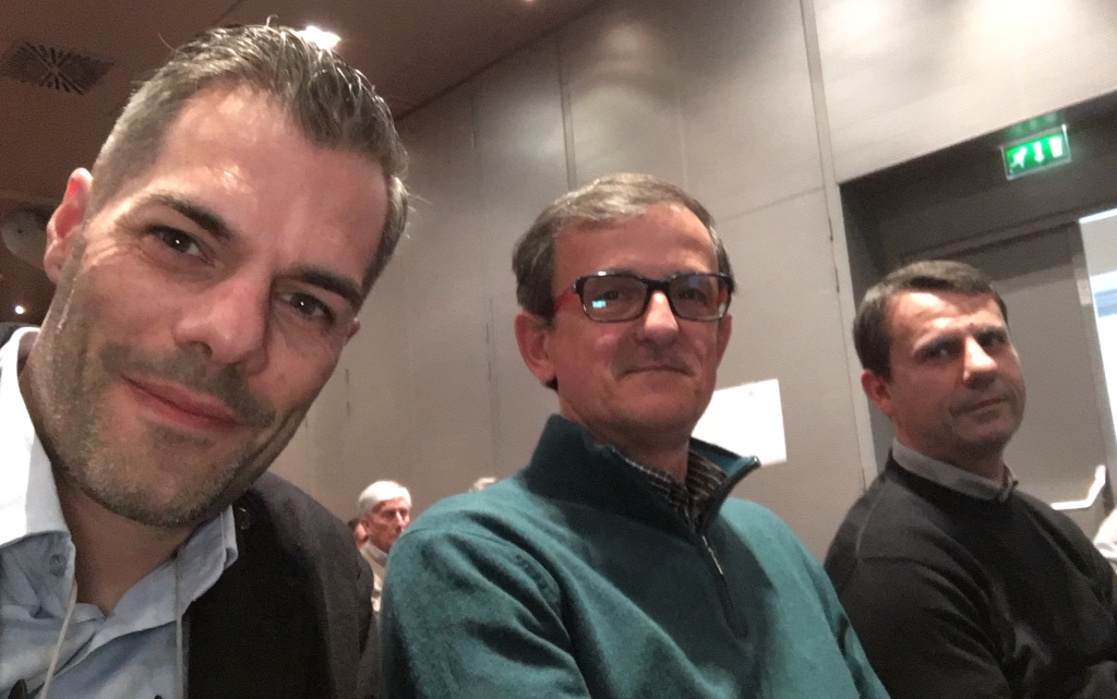 SELFIE GUILCERSPORT da Elezioni Coni Sardegna. Simone Carrucciu, Luigi Oppo, Stefano Meloni, presidenti federazioni Tennistavolo, Canottaggio e Sport Equestri.