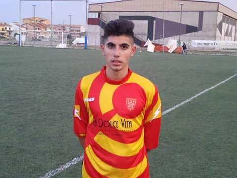 Calcio. Torneo delle Regioni. Patta, Lai, Serra, Cau e Falchi i cinque “moschettieri” oristanesi della Juniores Calcio. Torneo delle Regioni. Patta, Lai, Serra, Cau e Falchi i cinque “moschettieri” oristanesi della Juniores
