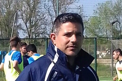 Calcio. Torneo “Cenzo Soro”. La rappresentativa di Oristano perde con Sassari e si gioca al ritorno il passaggio in finale Calcio. Torneo “Cenzo Soro”. La rappresentativa di Oristano perde con Sassari e si gioca al ritorno il passaggio in finale