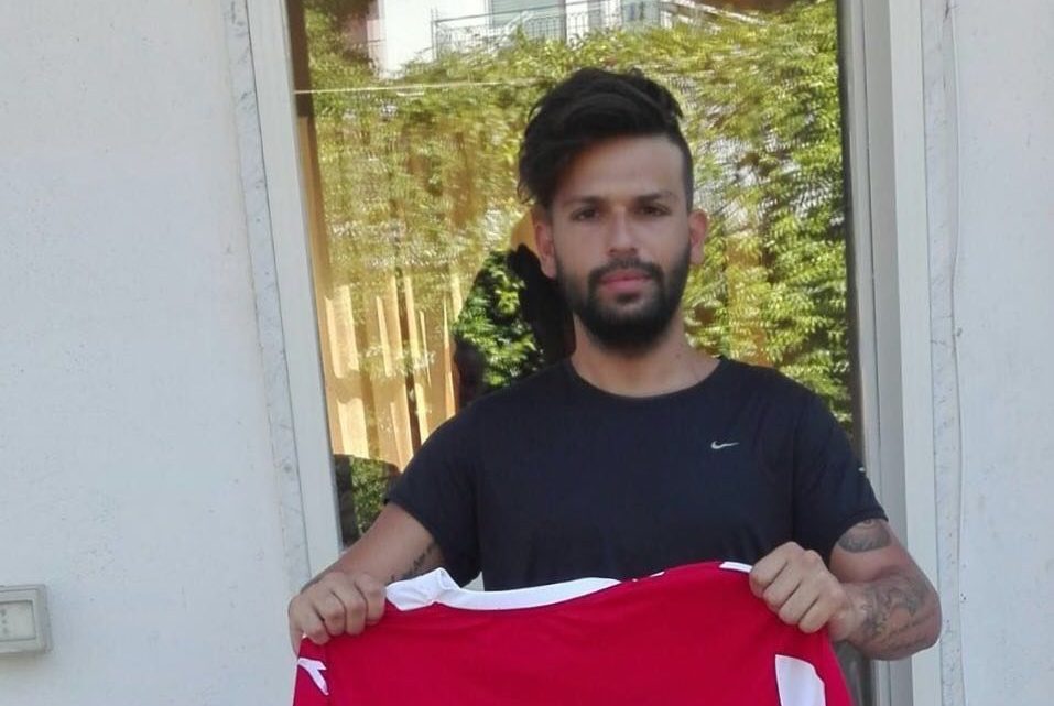 Calcio Promozione. La sfida di Gaetano Pastore: ” Pronto a dare tutto me stesso per la Tharros” Calcio Promozione. La sfida di Gaetano Pastore: ” Pronto a dare tutto me stesso per la Tharros”
