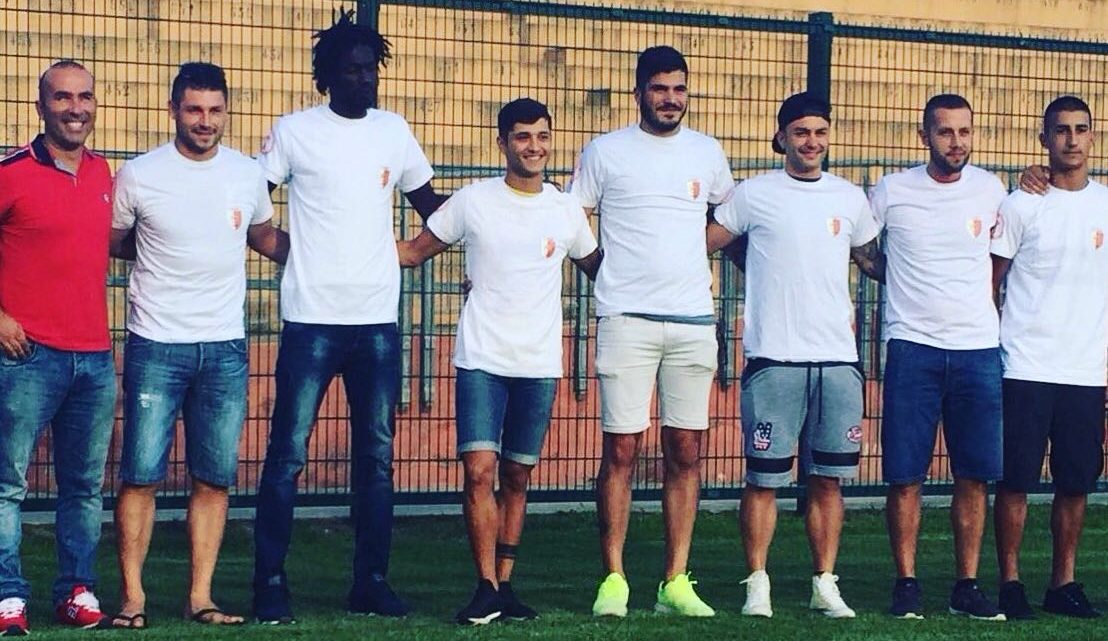 Calcio Promozione B. Tharros, il 23 Agosto si parte. Tutti i protagonisti del club che pensa nuovamente in grande Calcio Promozione B. Tharros, il 23 Agosto si parte. Tutti i protagonisti del club che pensa nuovamente in grande