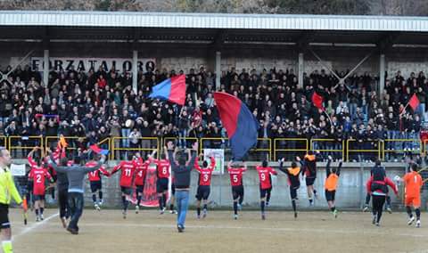 Calcio Eccellenza. Un intero paese in festa: Taloro Gavoi salvo senza play out