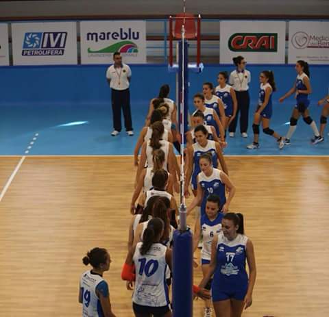 Volley Femminile Serie C. Al “nuovo” PalaTharros di Oristano buona “la prima” per l’Ariete