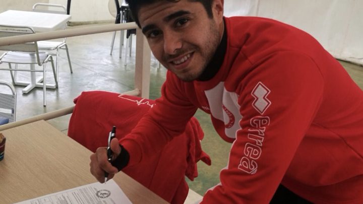 Calcio Promozione B. L’argentino Lucente nuovo rinforzo per la Tharros. Littarru da Aritzo al Fonni
