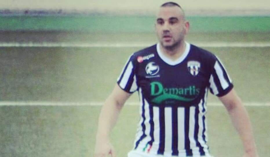 ANTONIO BORROTZU A 42 ANNI LASCIA IL CALCIO GIOCATO/Il bomber di Orani conclude una carriera davvero eccezionale e ricca di gol