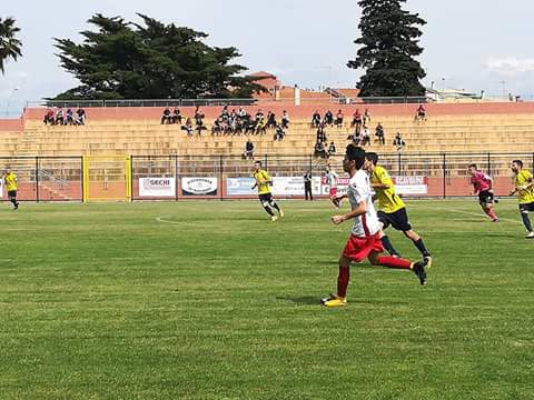 Calcio 1a Categoria C. L’Oristanese saluta con una sconfitta ma la stagione è positiva