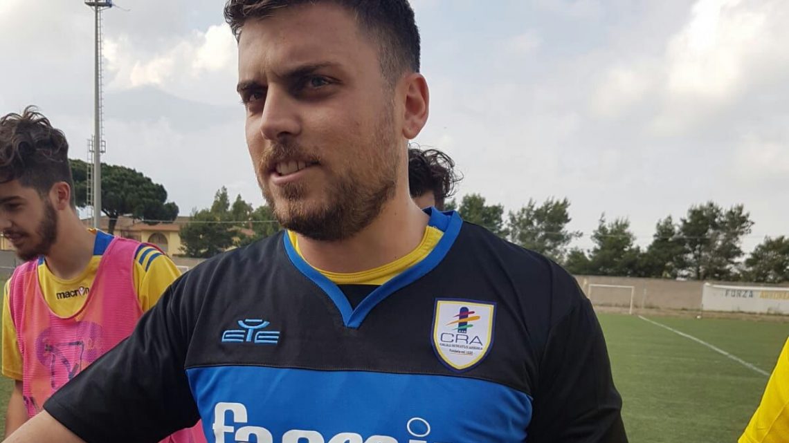 Calcio 1a Categoria C. Il CR Arborea saluta e ringrazia Nicola Buonanuova che lascia la Sardegna Calcio 1a Categoria C. Il CR Arborea saluta e ringrazia Nicola Buonanuova che lascia la Sardegna