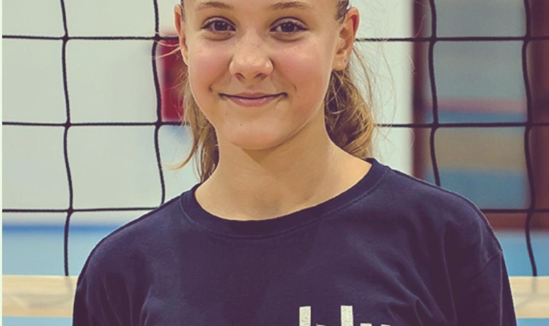 Volley. Prestigiosa convocazione delle oristanesi Chiara Putzu e vittoria Pala per le “Kinderiadi” di fine giugno in Abruzzo Volley. Prestigiosa convocazione delle oristanesi Chiara Putzu e vittoria Pala per le “Kinderiadi” di fine giugno in Abruzzo