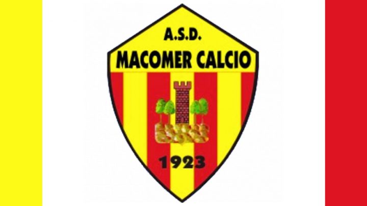 Calcio 2° categoria. Il Macomer conferma la fiducia a Gavino Arca e confida nel ripescaggio