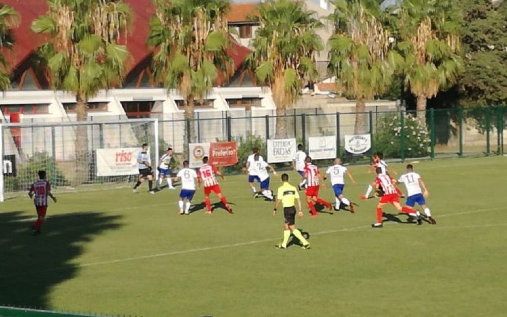 Calcio 1A categoria B. La Tharros ne prende quattro dalla Villacidrese
