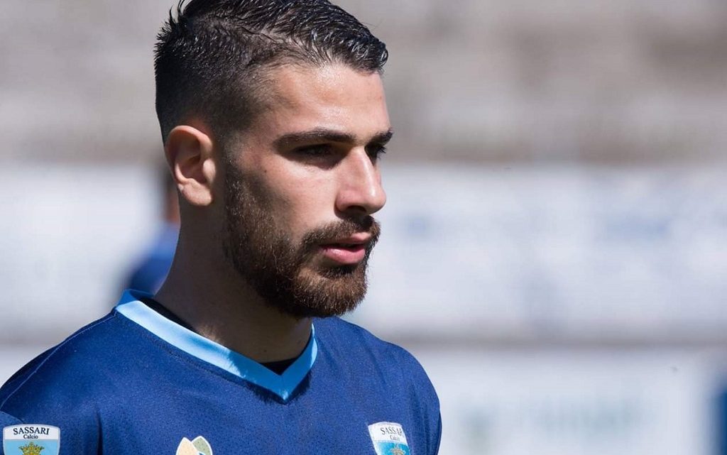 Calcio Serie D. Il “gioiellino” del Guilcer Gimmi Marcangeli: “Al Latte Dolce per crescere e migliorare ancora di più” Calcio Serie D. Il “gioiellino” del Guilcer Gimmi Marcangeli: “Al Latte Dolce per crescere e migliorare ancora di più”
