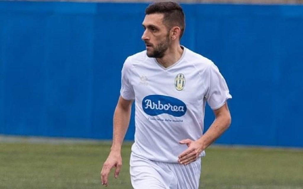 Calcio Promozione A. L’ Arborea di Bruno Frongia: Cerchiamo la prima vittoria, siamo in crescita” Calcio Promozione A. L’ Arborea di Bruno Frongia: Cerchiamo la prima vittoria, siamo in crescita”