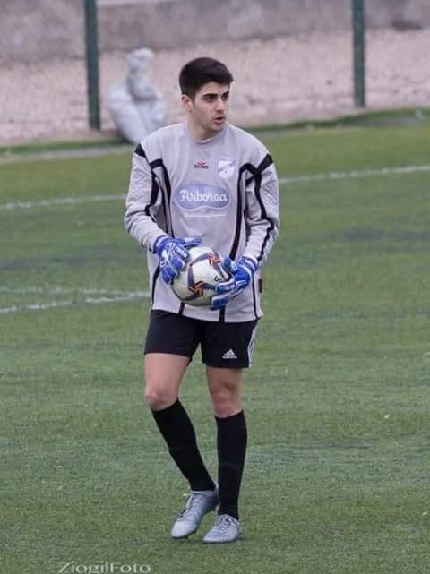 Calcio 1A categoria B. La Freccia Mogoro “nelle mani”  del portiere  Andrea Carta       