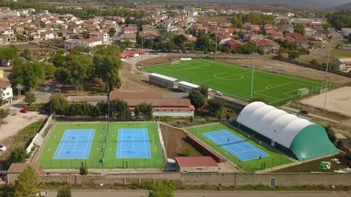 CAMPIONATI STUDENTESCHI DI TENNIS / A Ghilarza domani le finali dei campionati regionali studenteschi