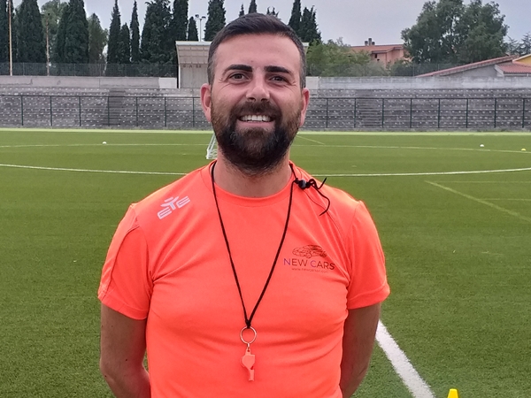 Il mister dell’Abbasanta Lello Floris: “Con la Bittese gara aperta ma ancora non decisiva” Il mister dell’Abbasanta Lello Floris: “Con la Bittese gara aperta ma ancora non decisiva”