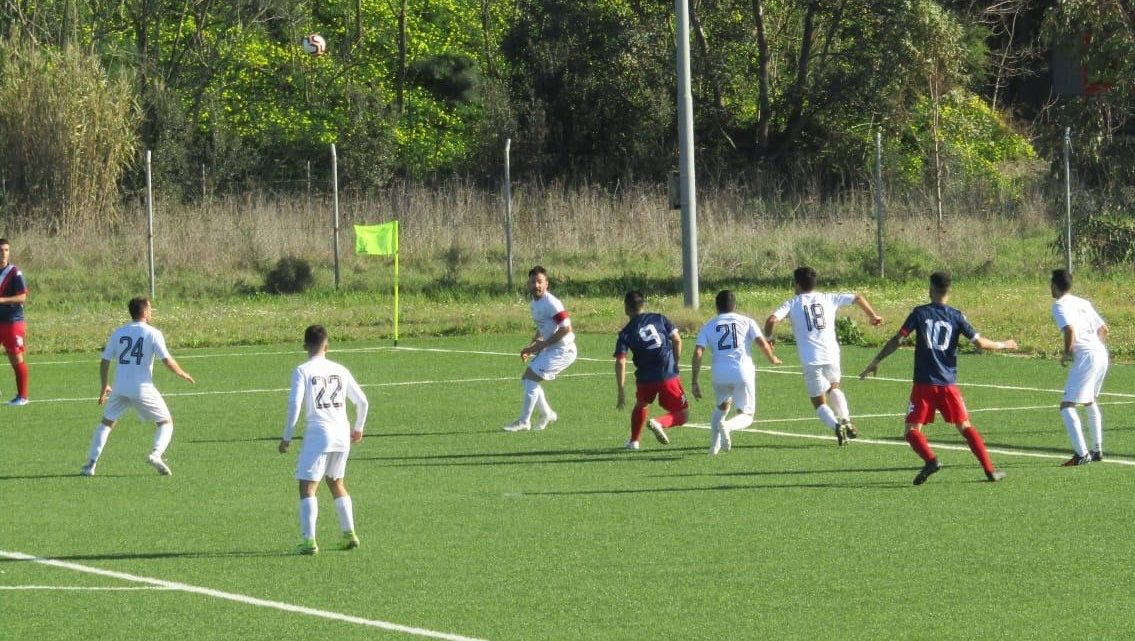 Calcio 1a Categoria B. Grande rincorsa del Santa Giusta che raggiunge il terzo posto Calcio 1a Categoria B. Grande rincorsa del Santa Giusta che raggiunge il terzo posto