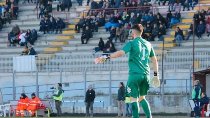 MERCATO CALCIO DILETTANTI/  Il portiere  del Terralba F. Bellu Gabriele Mereu si trasferisce in prestito alla Nuorese
