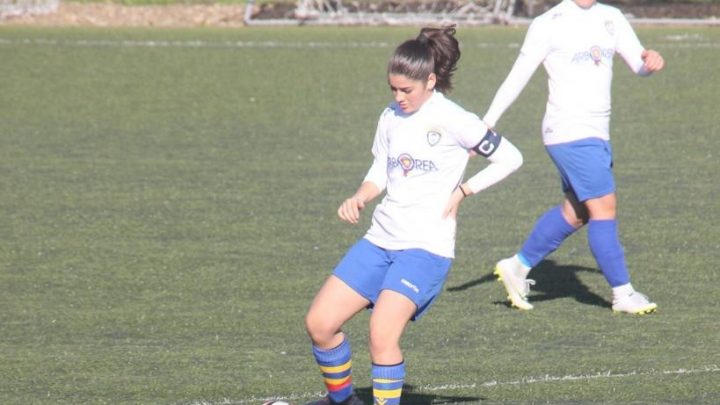 LE  INTERVISTE/La giovane calciatrice del PGS Arborea Sofia Angioni punta a crescere e “sogna” la nazionale