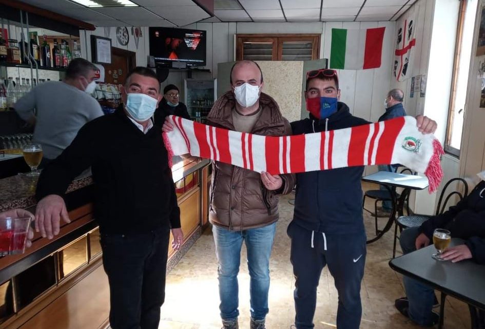 SPORT E SOLIDARIETÀ / La Tharros ha consegnato oggi degli aiuti alla comunità di Bitti SPORT E SOLIDARIETÀ / La Tharros ha consegnato oggi degli aiuti alla comunità di Bitti