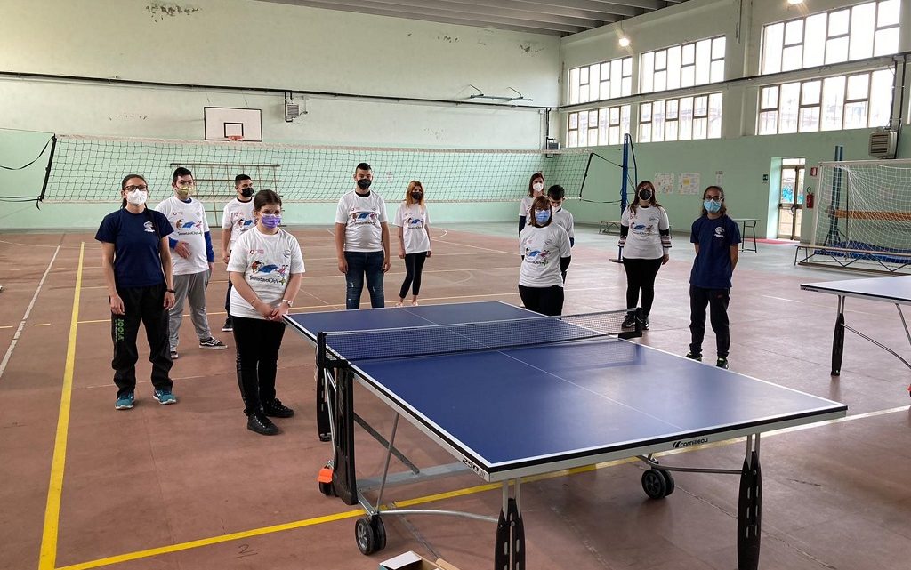 A SCUOLA DI… TENNISTAVOLO /  Grande successo nelle scuole oristanesi per il progetto della FITET Sardegna