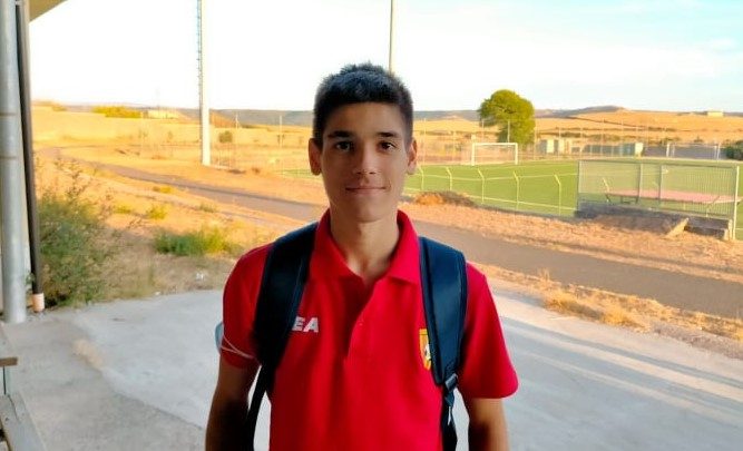 Salto di categoria per l’attaccante Alessio Cossu che dal Ghilarza approda in serie D con il  C.O.S. di mister Francesco Loi  