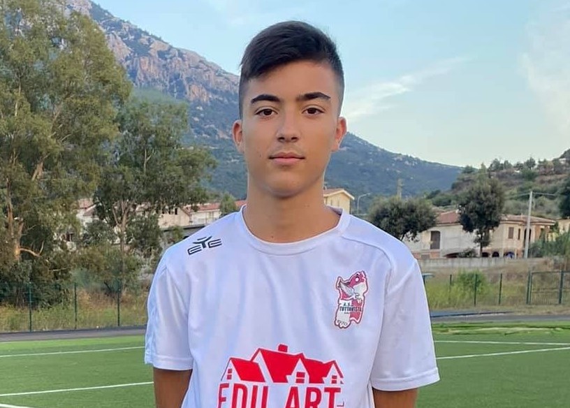LA VETRINA DEI GIOVANI CALCIATORI/ Esordio domenica scorsa in prima squadra per Samuele Mette classe 2005 del Tuttavista LA VETRINA DEI GIOVANI CALCIATORI/ Esordio domenica scorsa in prima squadra per Samuele Mette classe 2005 del Tuttavista