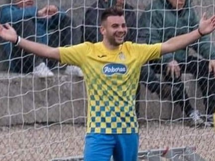 CALCIO PROMOZIONE/ All’U.S. Arborea si riunisce la famiglia del presidente Franco  Atzeni: ritorna Marco che ritrova il fratello Paolo entrambi bomber di razza