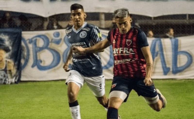 CALCIO ECCELLENZA/ L’ argentino Rodolfo Periale è il nuovo attaccante della Nuorese CALCIO ECCELLENZA/ L’ argentino Rodolfo Periale è il nuovo attaccante della Nuorese