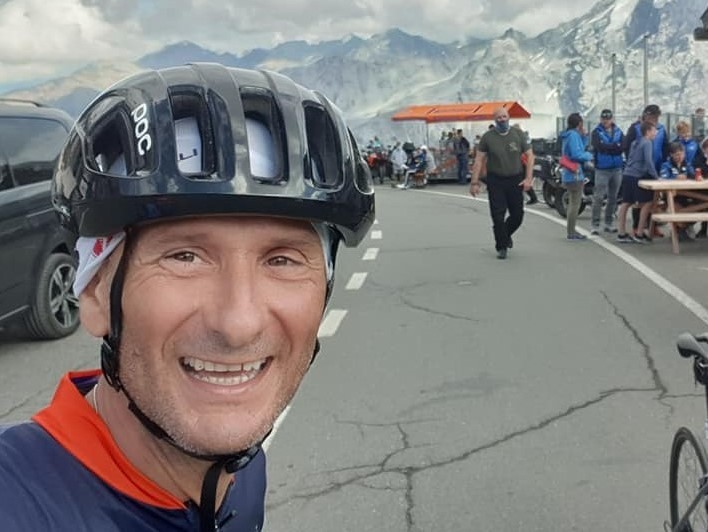 GRAN FONDO DELLO STELVIO/ Sei atleti di Arborea a 2760 metri per prendere parte alla dura ma emozionante competizione GRAN FONDO DELLO STELVIO/ Sei atleti di Arborea a 2760 metri per prendere parte alla dura ma emozionante competizione