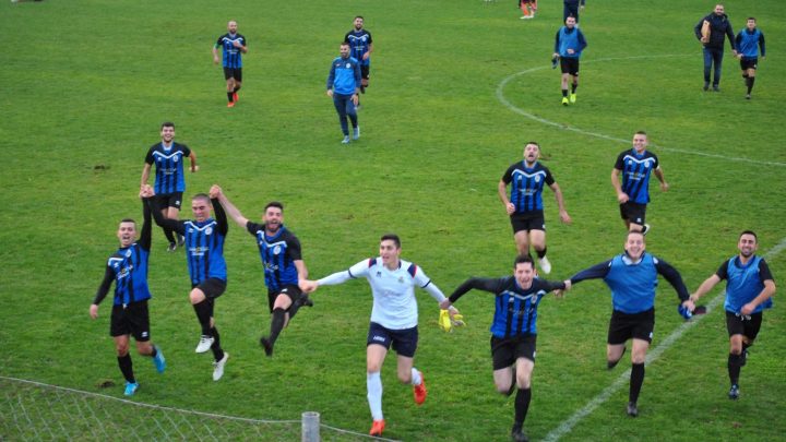 CALCIO 1A CATEGORIA D/  Che Silanus sorprendente: vince a Cabras e domenica contro  la capolista San Nicola Ozieri ( in casa) potrebbe conquistare la vetta