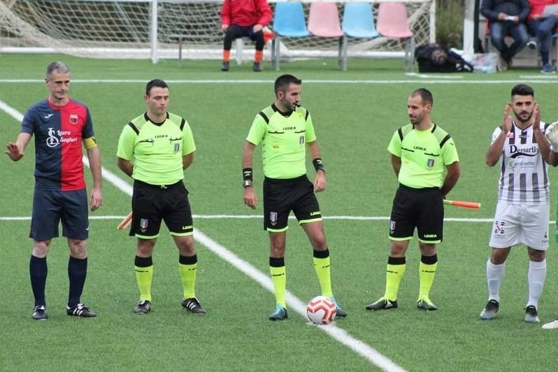 CALCIO COPPA ECCELLENZA / Il Taloro vince per 3-2, sfiora la qualificazione ma in finale va l’Ossese che affronterà il Castiadas CALCIO COPPA ECCELLENZA / Il Taloro vince per 3-2, sfiora la qualificazione ma in finale va l’Ossese che affronterà il Castiadas