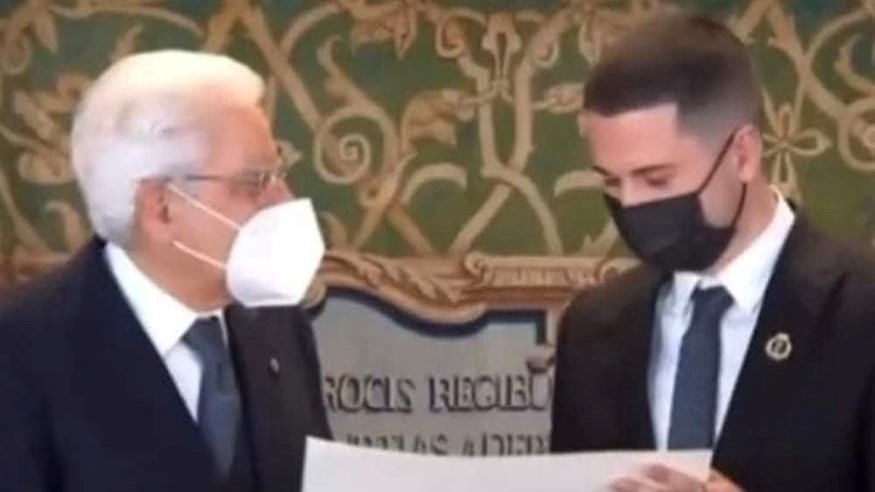 ALFIERE DELLA REPUBBLICA/ Nicola Salis di Macomer premiato da Mattarella per  il progetto di football integrato realizzato al Liceo “Galileo Galilei” 