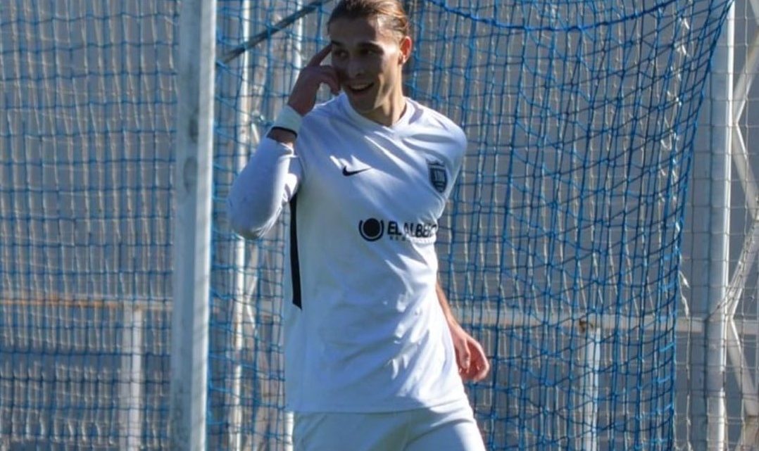 CALCIO PROMOZIONE B/ Prima vittoria della Paulese di Nino Cuccu: battuta la Bittese ( 4-2) con doppiette di Carlader e Fernandez CALCIO PROMOZIONE B/ Prima vittoria della Paulese di Nino Cuccu: battuta la Bittese ( 4-2) con doppiette di Carlader e Fernandez