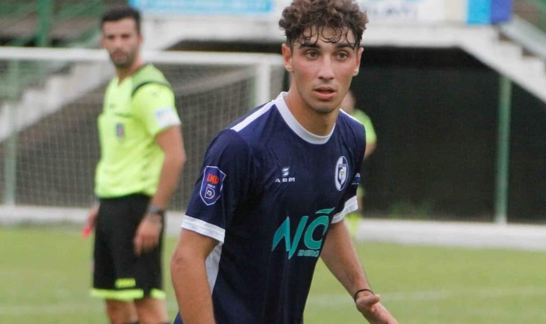 CALCIO COPPA ECCELLENZA / Il Carbonia dell’oristanese Porcheddu elimina  la Tharros e il tecnico Murru si dimette