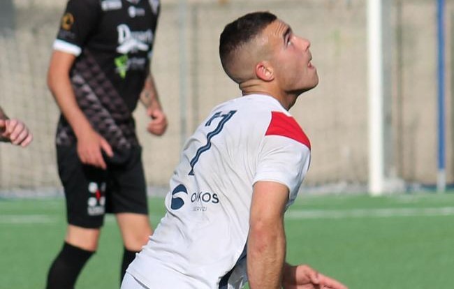 CALCIO 1A CATEGORIA C/ L’Ovodda batte il Seulo ( settimo sigillo di Littarru) quinta vittoria e primato solitario CALCIO 1A CATEGORIA C/ L’Ovodda batte il Seulo ( settimo sigillo di Littarru) quinta vittoria e primato solitario