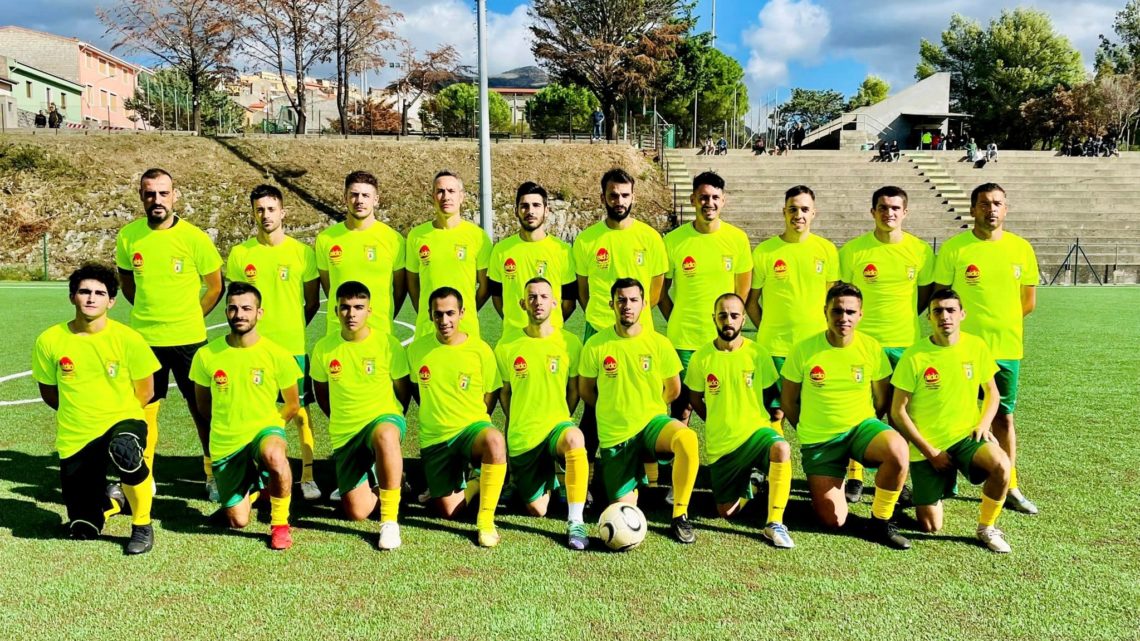 CALCIO 2A CATEGORIA D/ Il Cuglieri ( nuovamente primo con il Macomer) cerca di rimanere in vetta nell’anticipo con l’Atzara CALCIO 2A CATEGORIA D/ Il Cuglieri ( nuovamente primo con il Macomer) cerca di rimanere in vetta nell’anticipo con l’Atzara